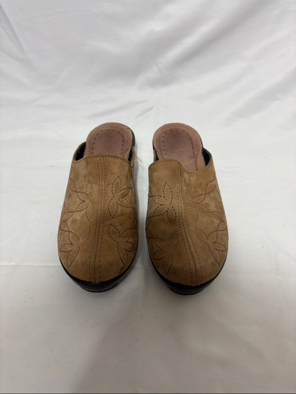 Women's Fly Flot Tan Suede Wedge Mules with Floral Stitching - Picture 1 of 6